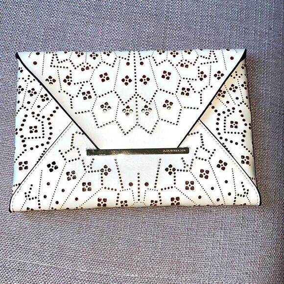 BCBG MAXAZRIA WHITE HOLLOW OUT ENVELOPE CLUTCH - Picture 2 of 8